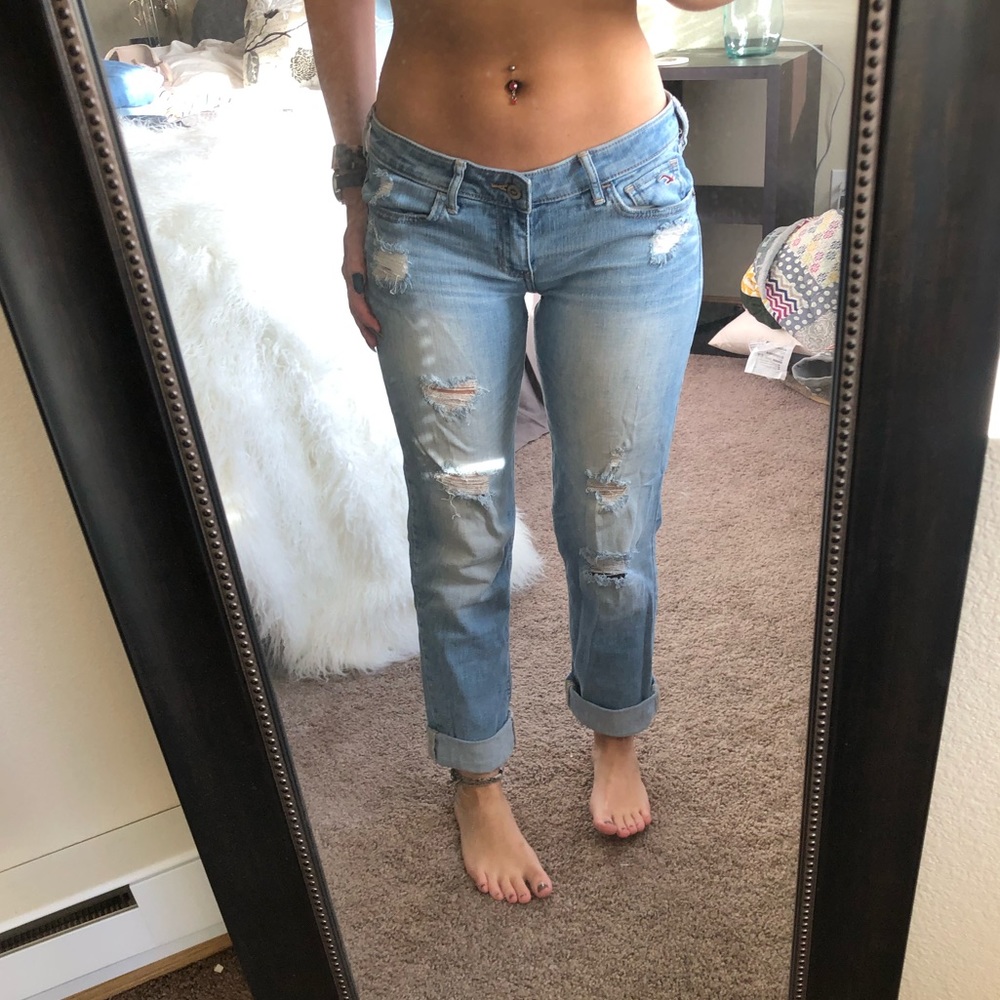 Light wash distressed Hollister Jeans